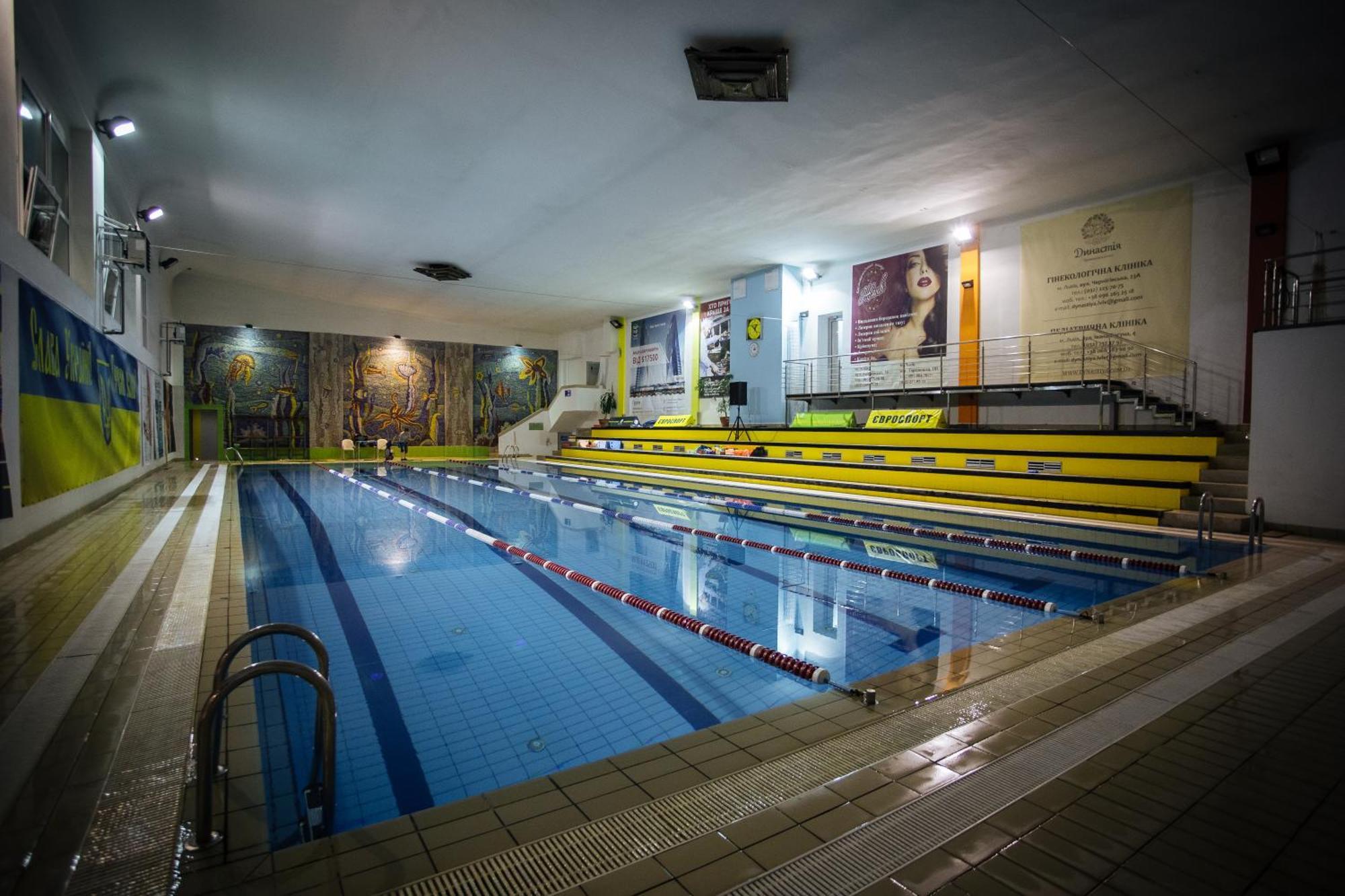 Lh Hotel&Spa Lviv Bagian luar foto
