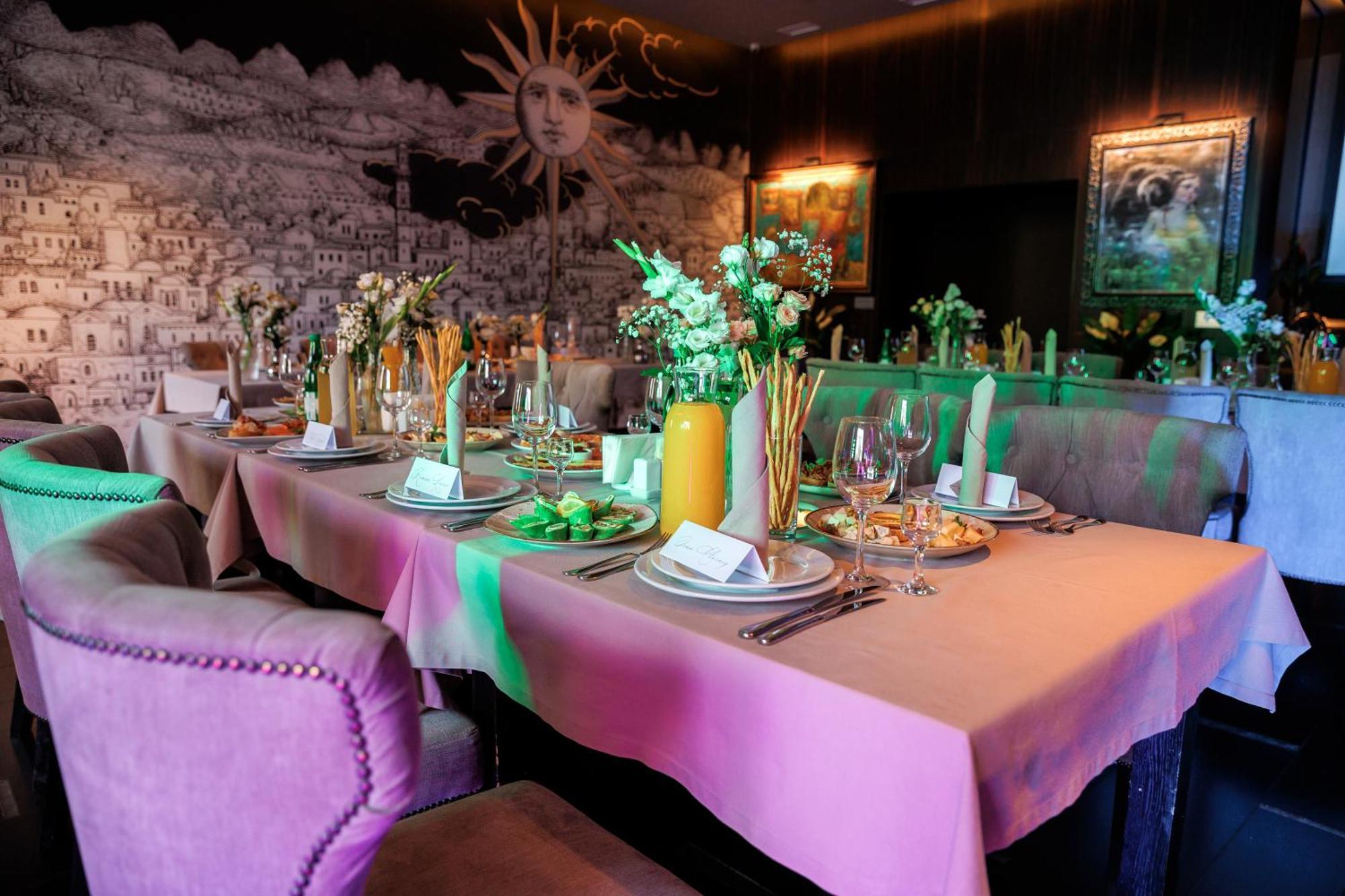 Lh Hotel&Spa Lviv Bagian luar foto