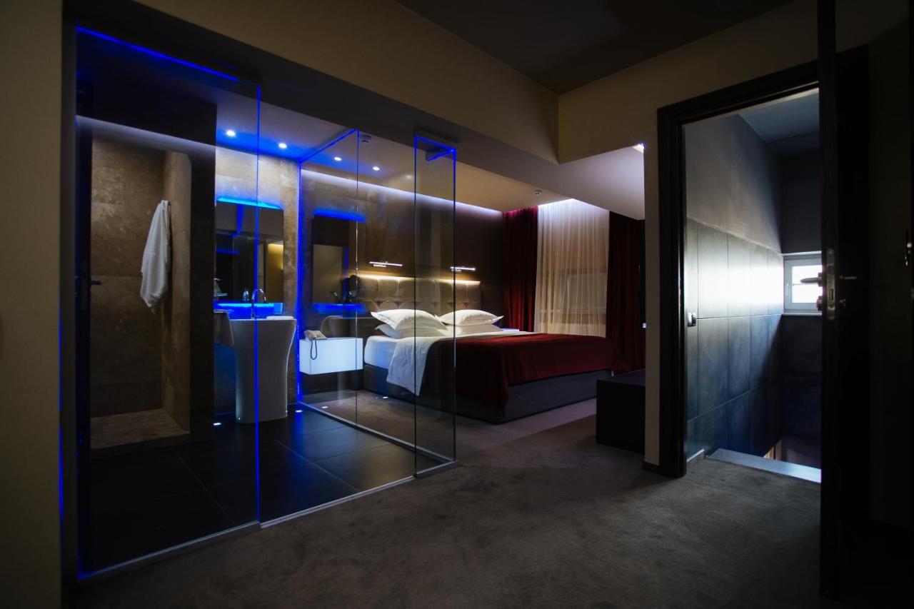 Lh Hotel&Spa Lviv Bagian luar foto