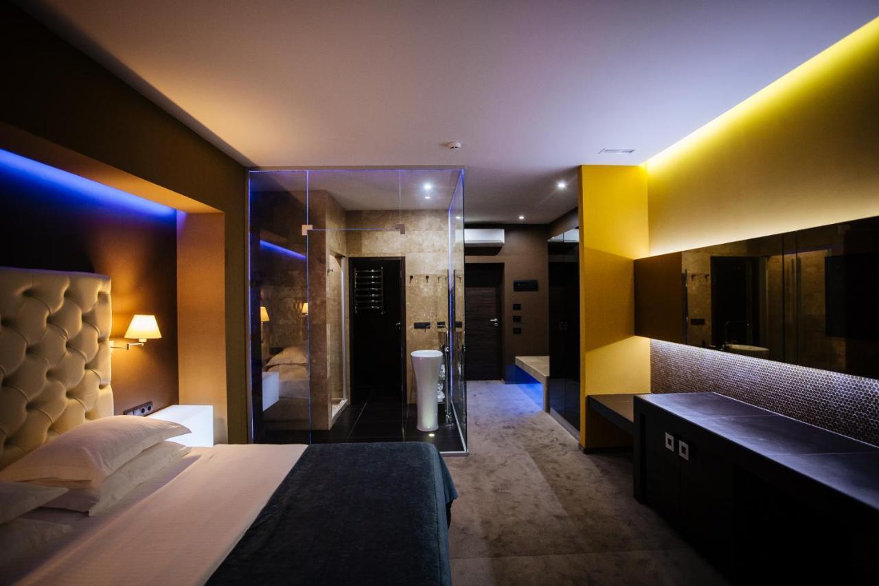 Lh Hotel&Spa Lviv Bagian luar foto